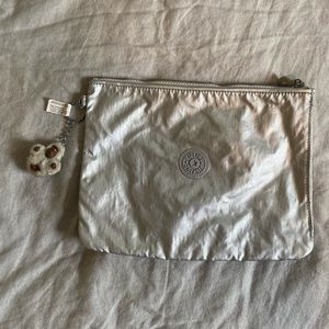 Kipling Pouch Silver